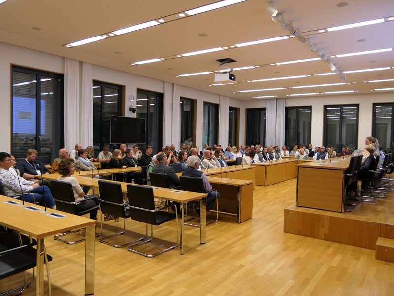 © Stimmkreisbüro: Gespräch mit Judith Gerlach. MdL